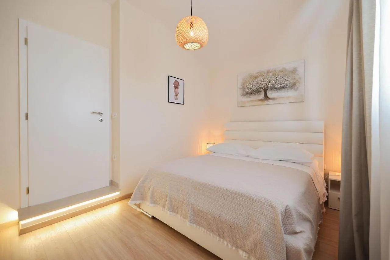 Villa Marinerro Completely Energy Self-Sustainable Surrounded By Olive Groves And An Orchard Biograd Na Moru Croatia