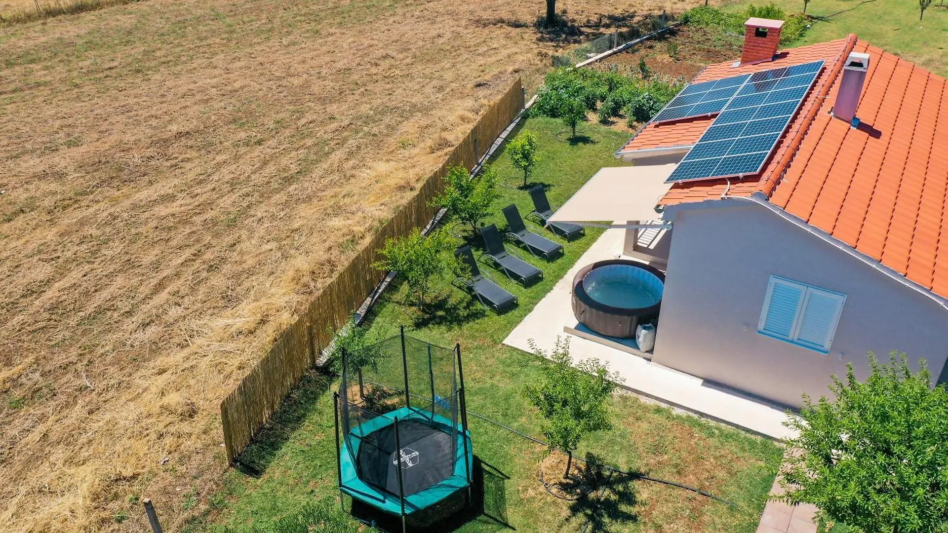 Villa Marinerro Completely Energy Self-Sustainable Surrounded By Olive Groves And An Orchard Biograd Na Moru