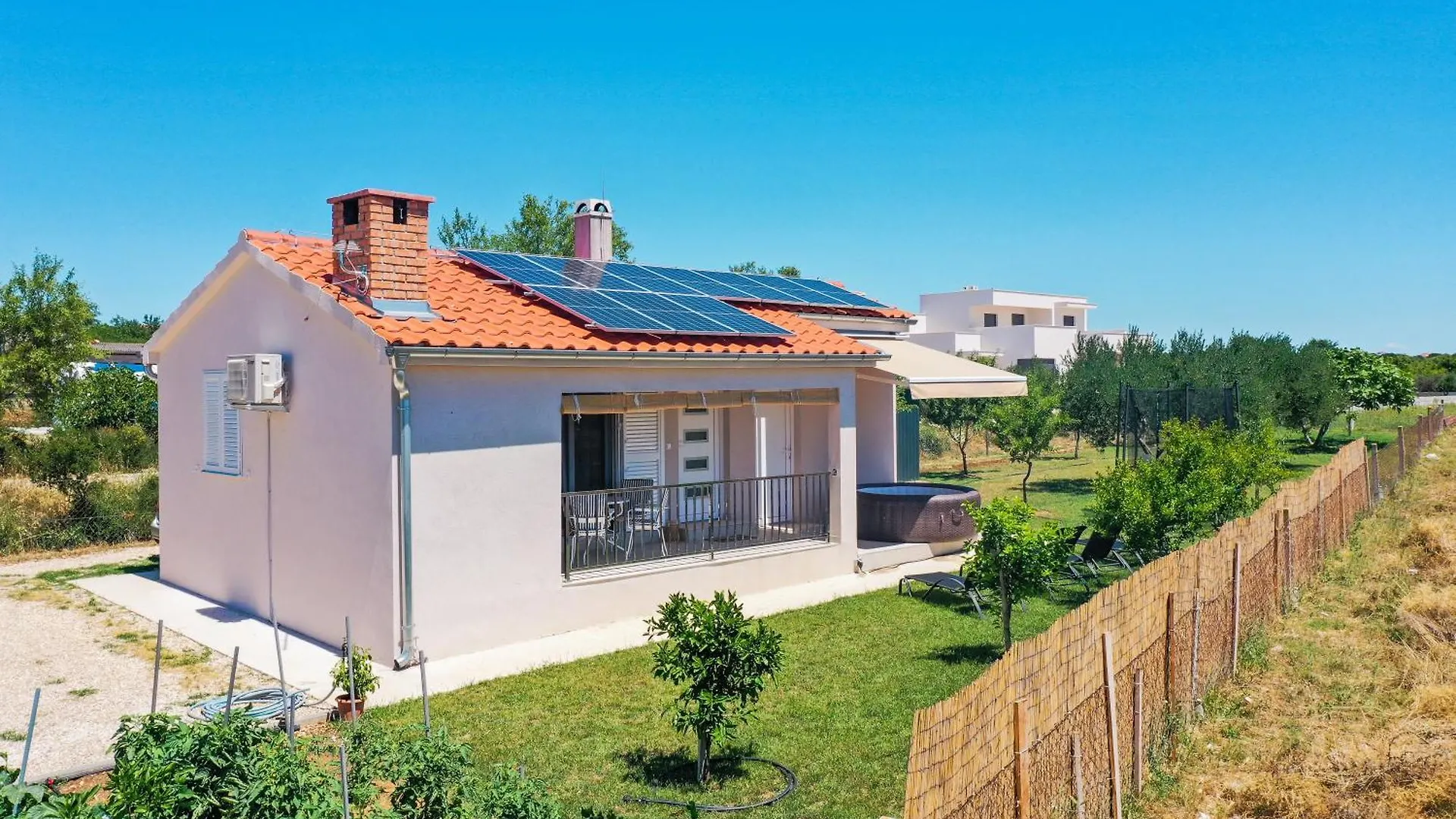 Villa Marinerro Completely Energy Self-Sustainable Surrounded By Olive Groves And An Orchard Biograd Na Moru Croatia